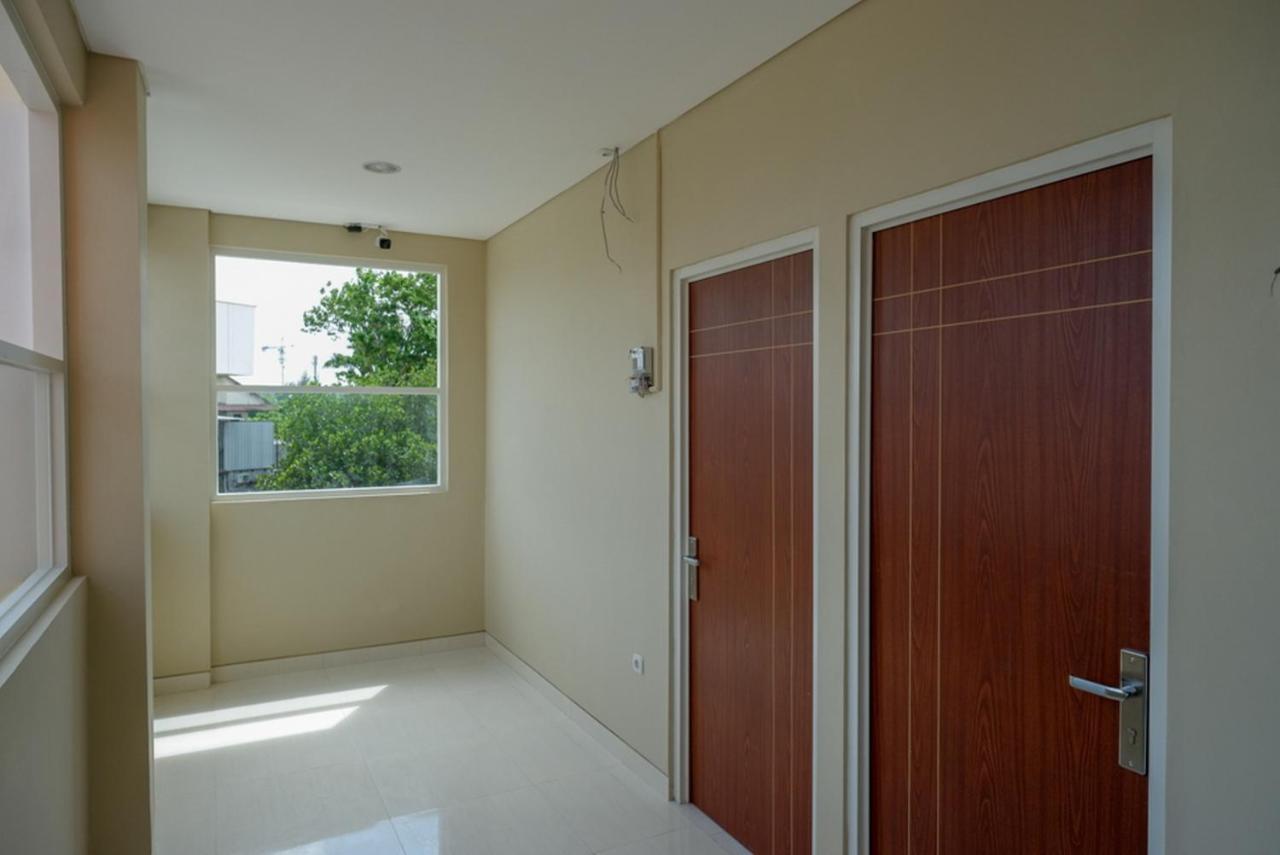Reddoorz Syariah Near Prpp Semarang Hotel Екстериор снимка