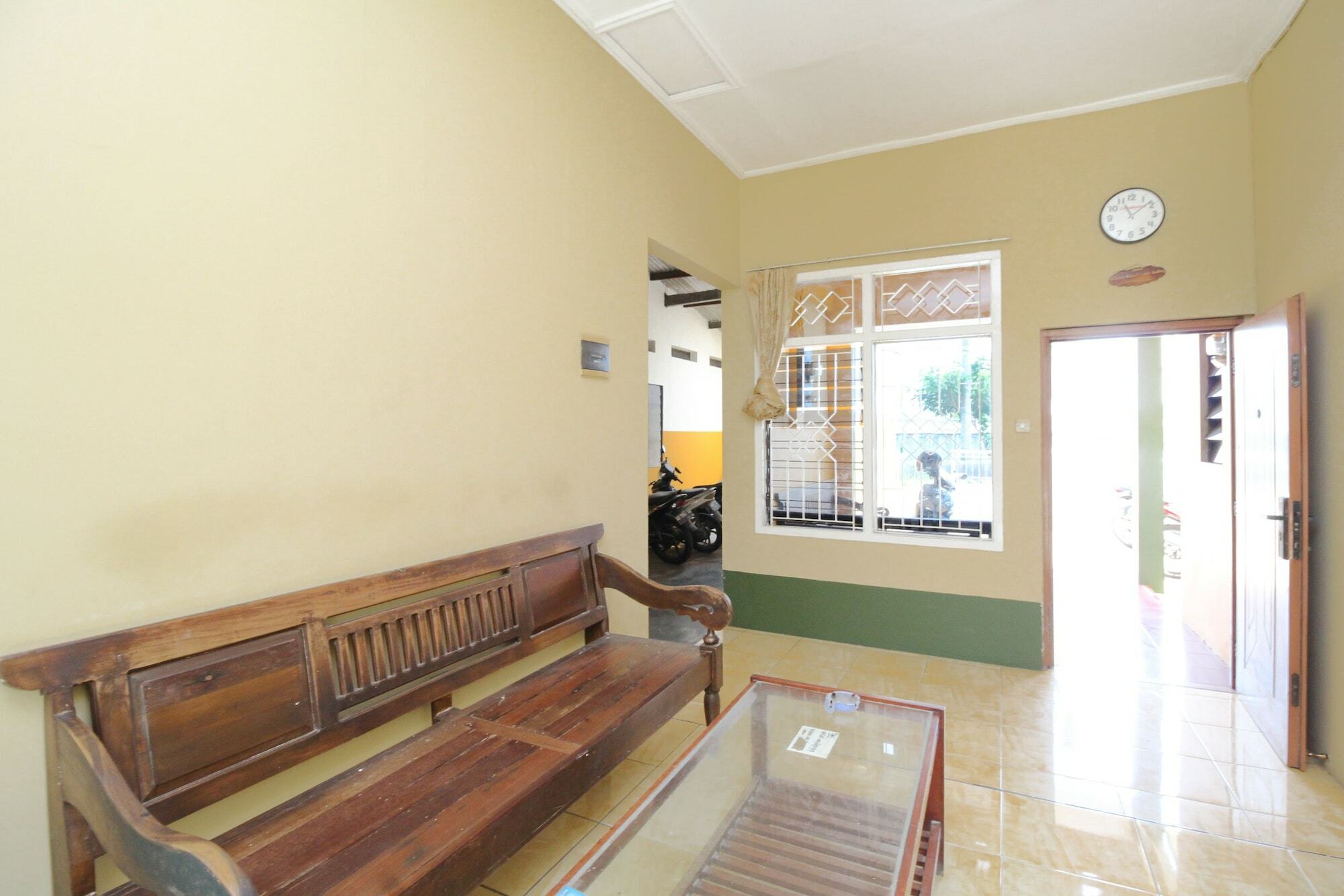 Reddoorz Syariah Near Prpp Semarang Hotel Екстериор снимка